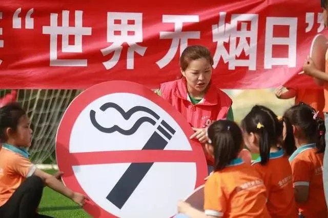 中疾控专家：多地已将电子烟纳入公共场所禁烟范围