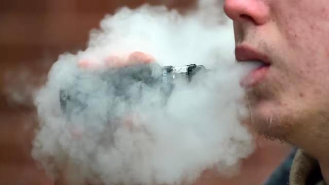 澳洲报告揭电子烟含多种有毒物质，青少年使用量大增引担忧